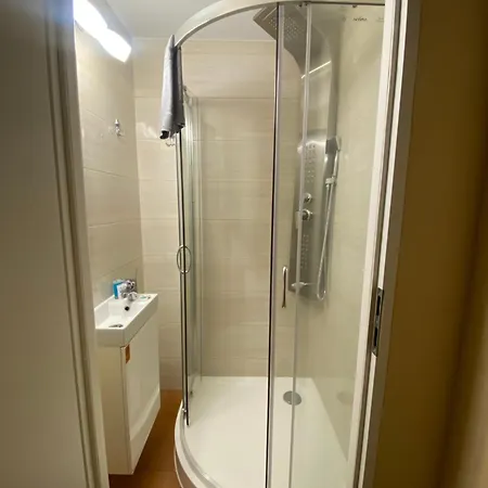 Orzel 아파트 *
